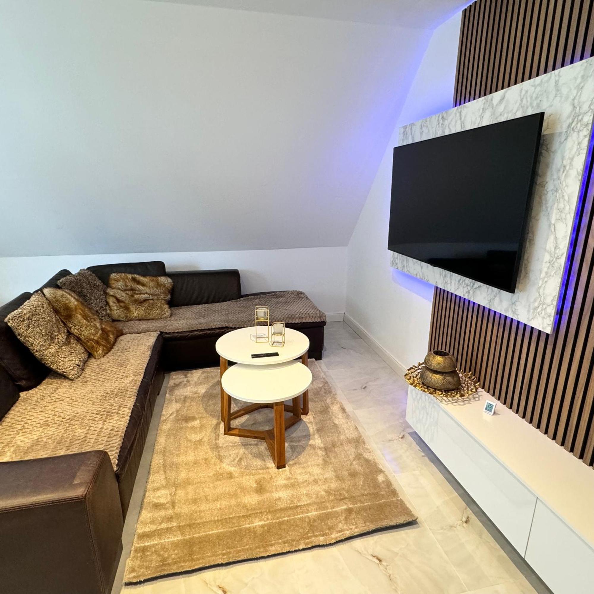 Relaxdays-Apartments 1 Garten Und Pool-Mitbenutzung, Wallbox, Kostenloser Parkplatz, Kontaktloser Checkin, Wifi Mit Smarttv Gutersloh Bagian luar foto